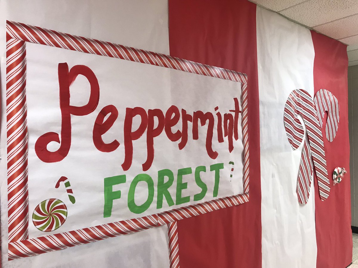 peeples_dawn's tweet photo. I was lucky enough to start my day at Southside Elem this morning. I felt like Elf. It was magical! “Then I traveled through the seven levels of the Candy Cane forest, past the sea of twirly-swirly gum drops, and then I walked through the Lincoln Tunnel.” – Buddy https://t.co/aNp9pWluQ4