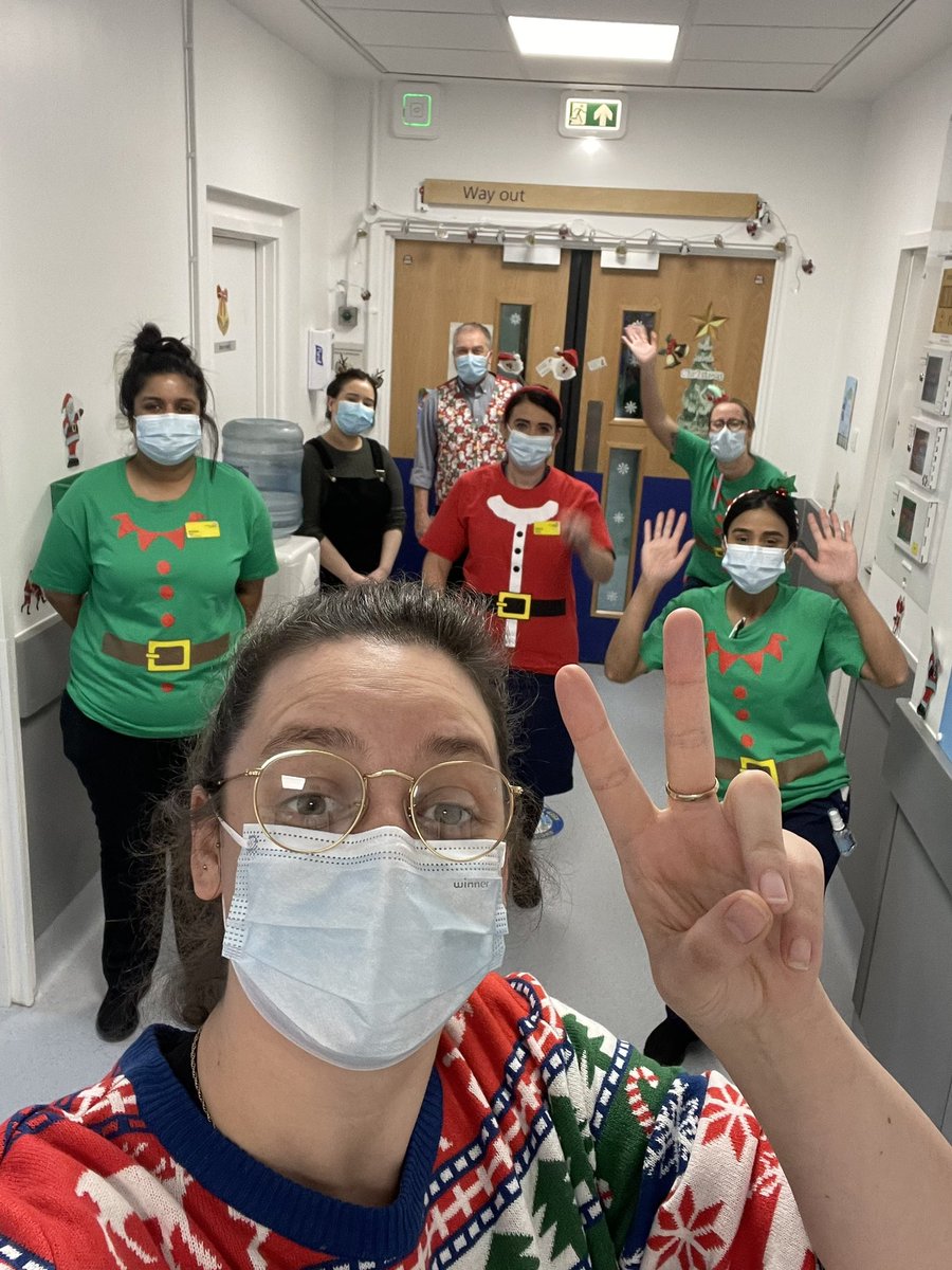Look at the fantastic team on ward 2 with their Christmas fashion for this years jolly jumper @BWCHBoss <a href="/Bham_Childrens/">Bham Children's Hosp 💙</a> don’t forget to donate   orlo.uk/Yj3NU