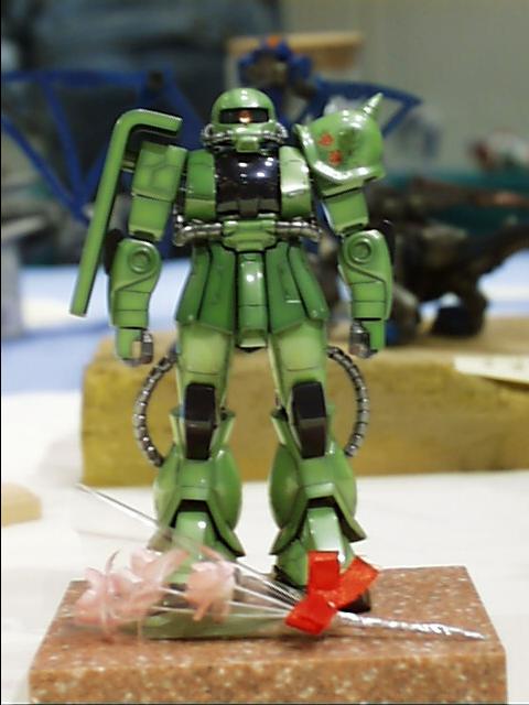 mmifinishwork's tweet photo. #関東モデラー交流会

1枚目のラムは、パール試行初期の物、白パール地にCMY3色のカラーインク吹いてレインボーカラーに。
2枚目のHGザクは地味な作例ながら実は、
「白パールに原色を混ぜて着色」
「パールの下地にグラデーションを入れておくグリザイユ的技法」
の2つを最初に試した記念碑的作例。 https://t.co/QSpCvtE5NJ