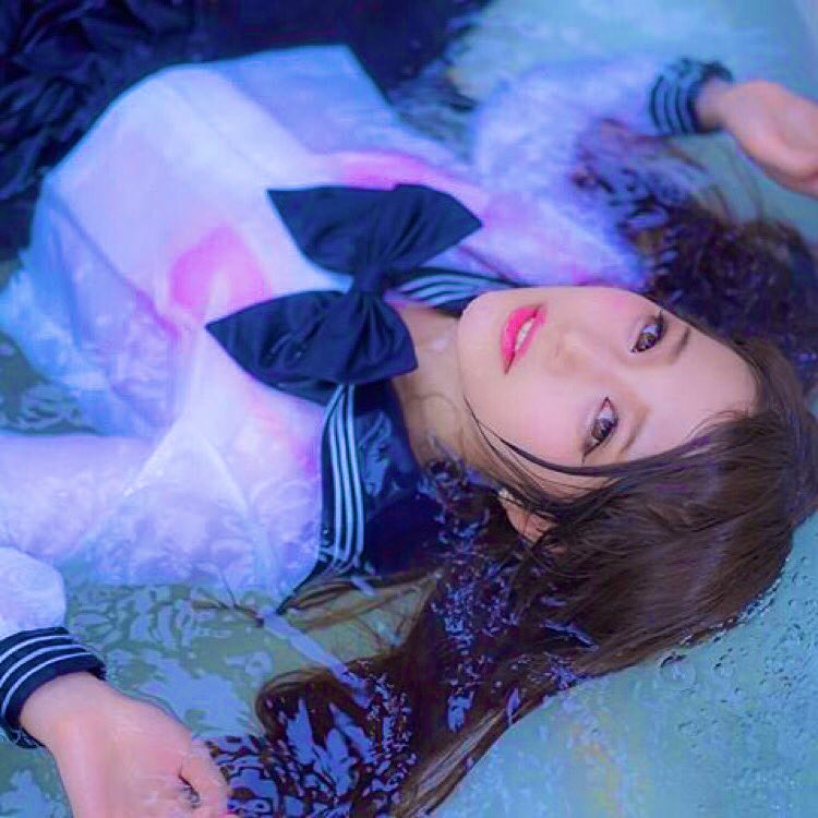 nuredaluma's tweet photo. ＃濡れ制服 がもっと浸透してほしい💦

＃濡れフェチ ＃濡れだるま https://t.co/KBFtuxh2wV