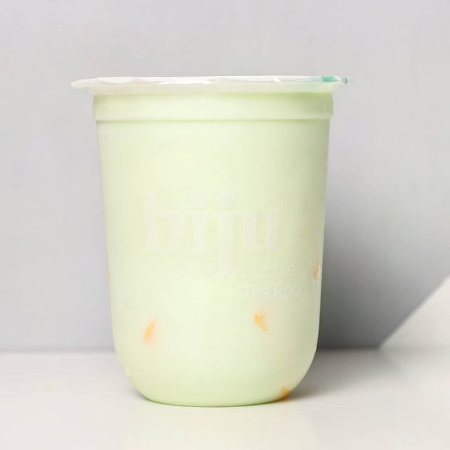 Biju Bubble Tea (@bijububbletea) on Twitter photo ๐๐จ๐ง๐๐ฒ๐๐๐ฐ ๐๐๐ฅ๐จ๐ง ๐๐ข๐ฅ๐ค ๐ This drink has been on our menu since day 1, and we are not removing it any time soon. The taste of sweet melon combined with fresh organic milk
Shown here with Caramel Pudding which pairs very nicely with it ๐ฎ๐
#bijububbletea ๐๐จ๐ง๐๐ฒ๐๐๐ฐ ๐๐๐ฅ๐จ๐ง ๐๐ข๐ฅ๐ค ๐ This drink has been on our menu since day 1, and we are not removing it any time soon. The taste of sweet melon combined with fresh organic milk
Shown here with Caramel Pudding which pairs very nicely with it ๐ฎ๐
#bijububbletea