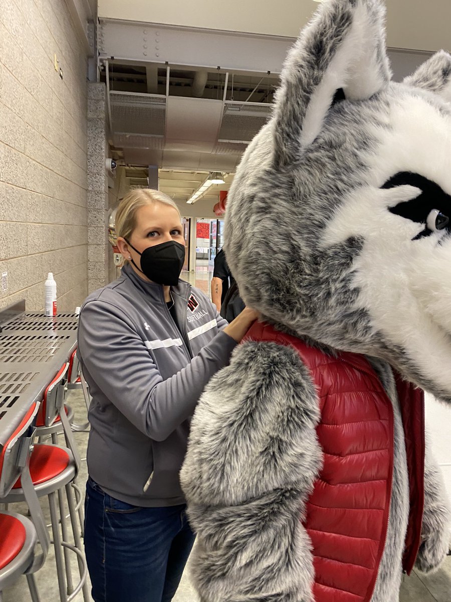 Look at the motherly instincts shown by <a href="/NiWeActivities/">NilesWestActivities</a> as she gets Big Red’s collar ready for Hot Chocolate Friday!