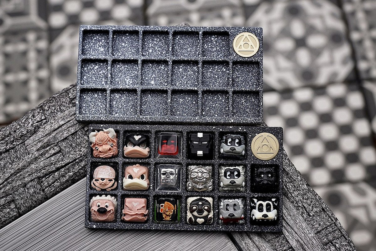 Sneak peek of some projects Yeffy from alchemy.cnc have been working on. 

This is just the beginning. Tons of shit to come. Get your mind, body, and wallets ready. <3