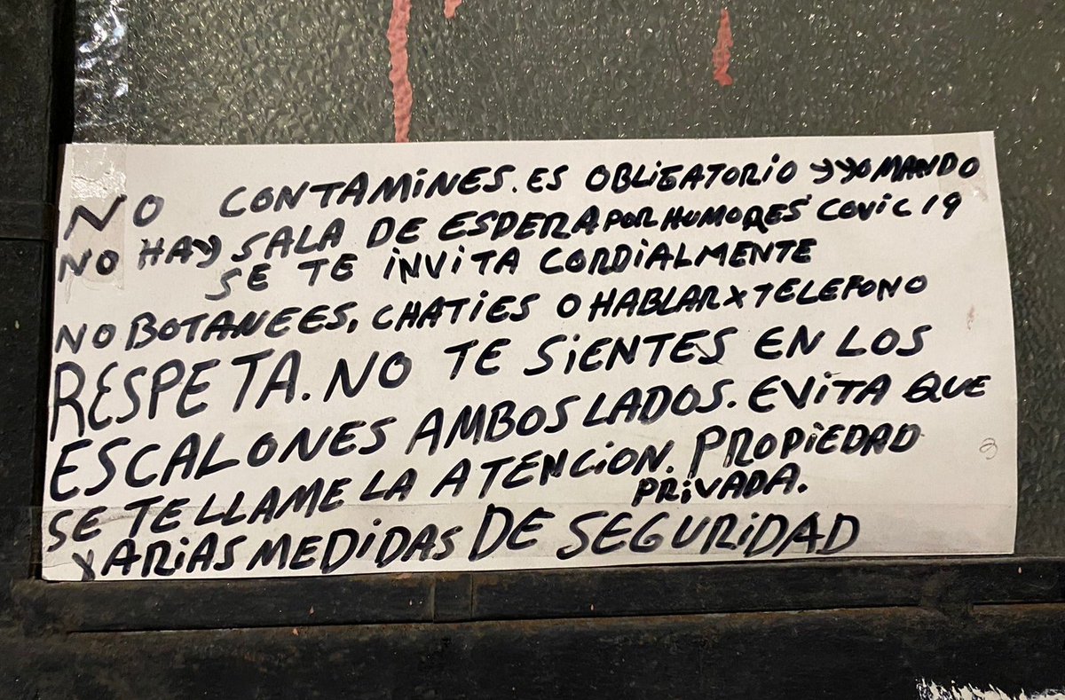 josezarzi's tweet photo. Don Letreros en Acción! https://t.co/luOtcly7SC