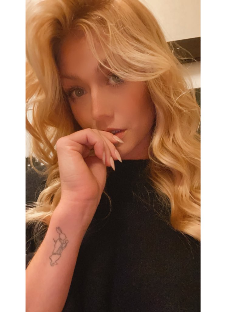 Kat_McNamara's tweet photo. Is sweater weather better weather or leather weather better weather? Not sure which or whether is altogether the better weather whether or not sweater or leather… Maybe it’s better if sweater and leather are worn together to better weather the weather! https://t.co/JIPE86YV7Z