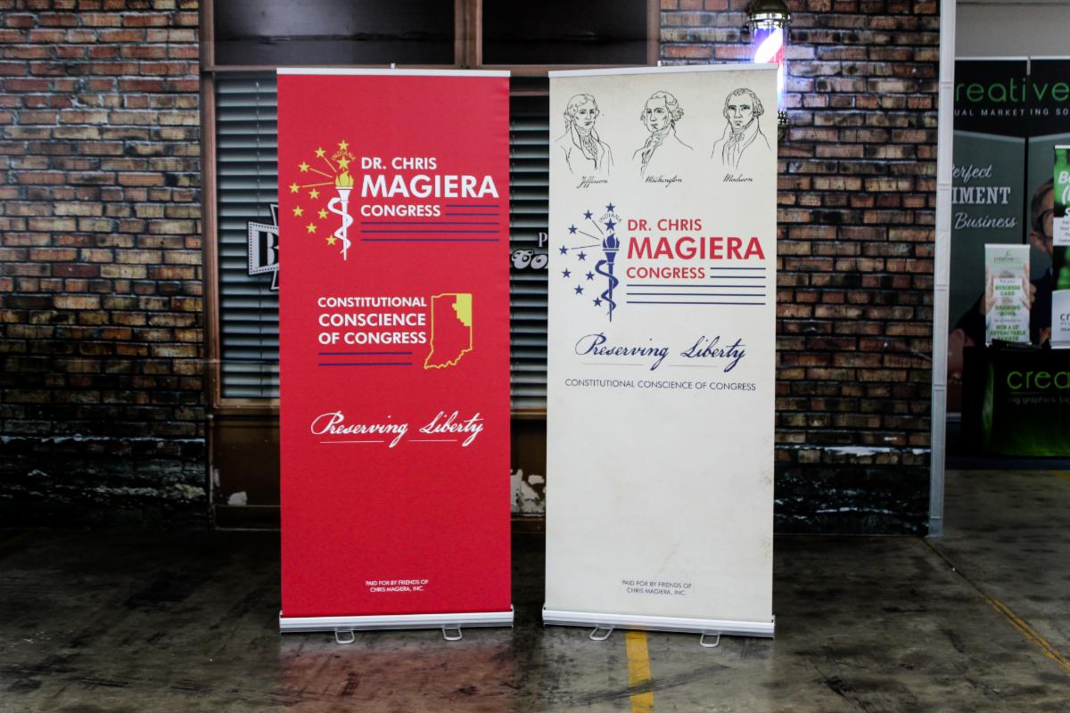 ThinkBigCI's tweet image. Promoting your brand is as easy as 1, 2, 3 ...

Order a retractable banner stand from CI and let us take all the hard work out of promoting your brand.  We can create a easily portable graphic to take with you anywhere.  Better yet, you can set it up in 5 minutes or less!