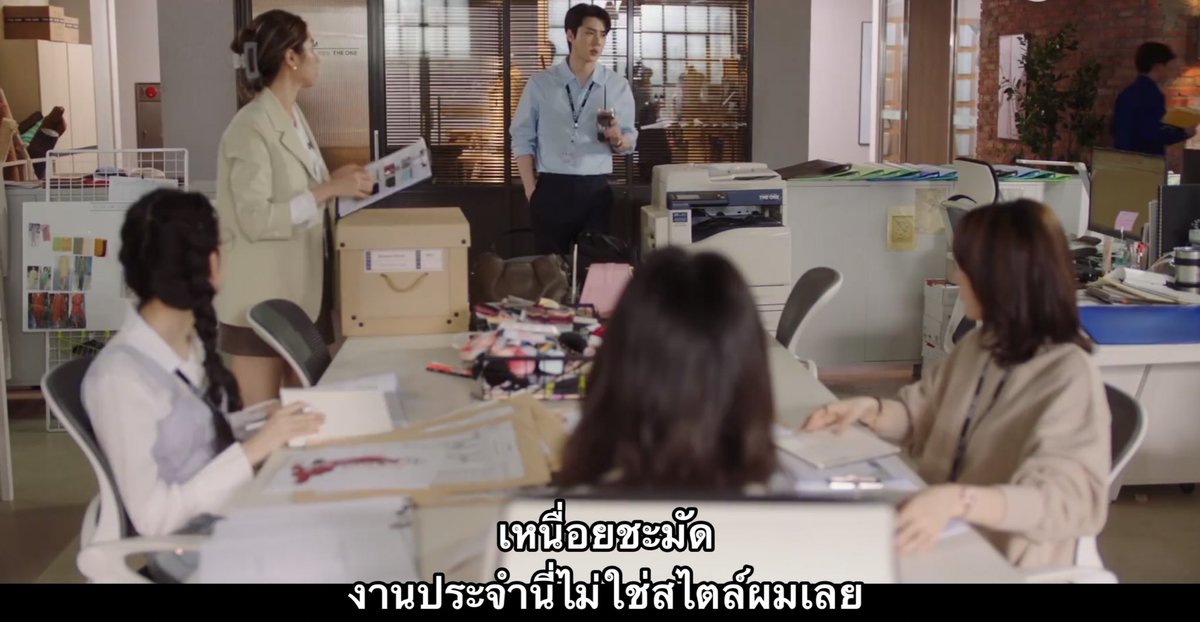 ELLE12 9412 8812 แด่ EXO 9 คนผู้เป็นนิรันดร์ tweet media
