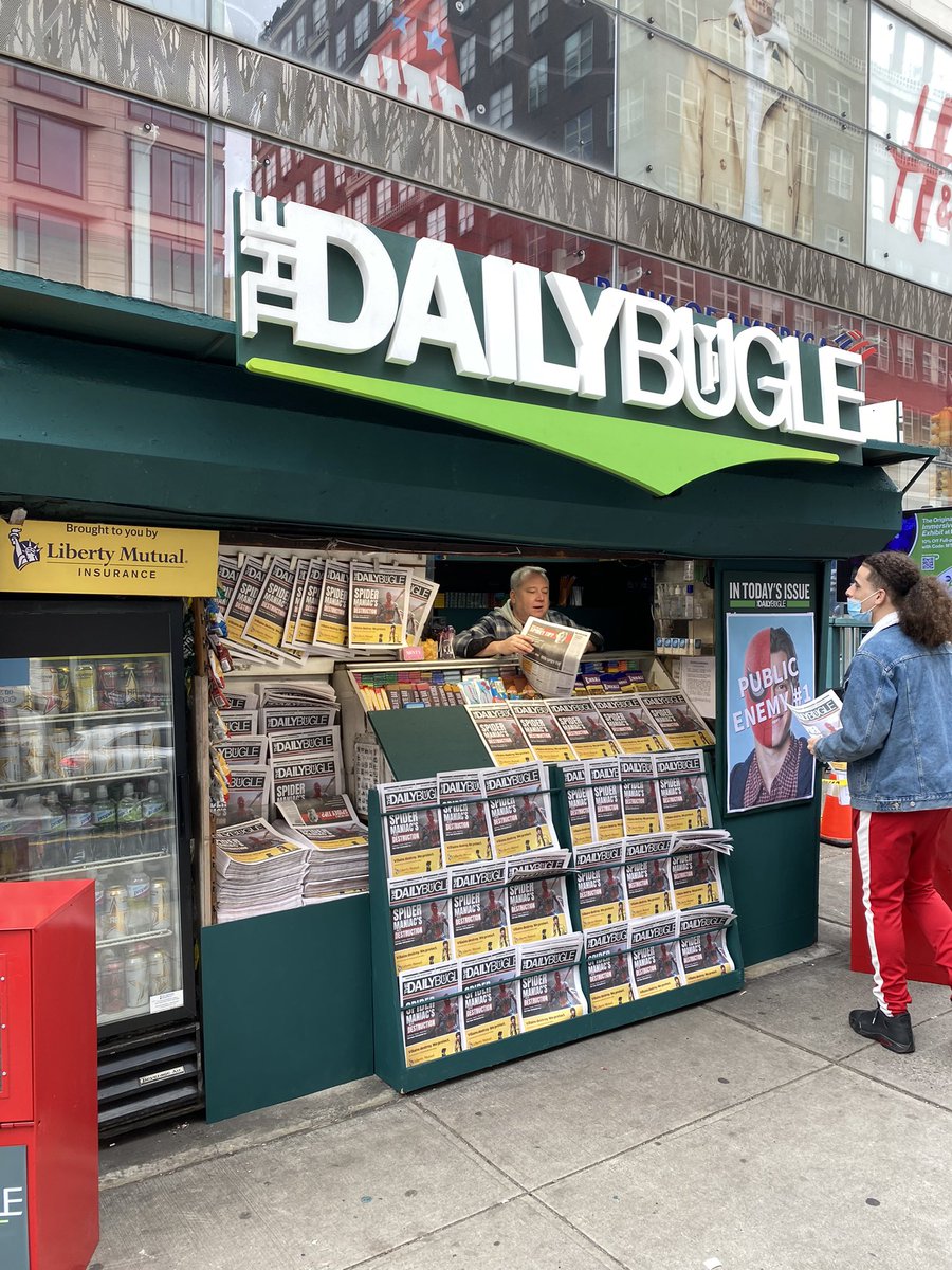 We’re on Mahattan’s Upper East Side where The Daily Bugle has come to life!