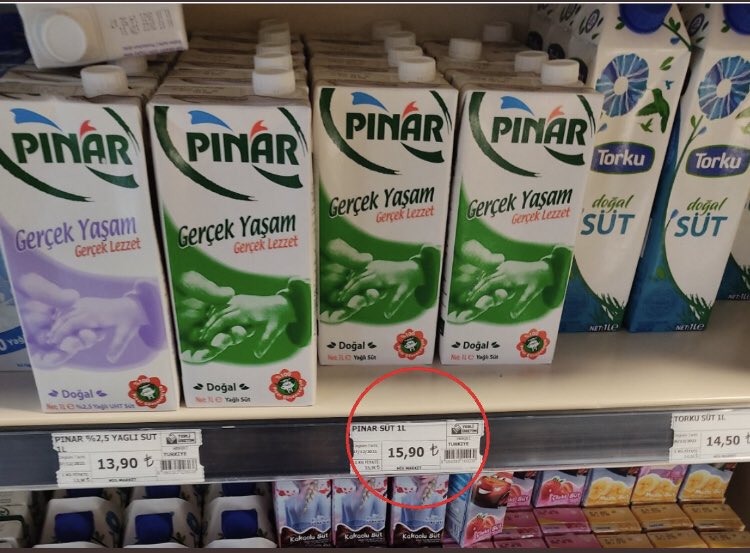 *2020 Aralık. Pınar Süt 5,5 lira. Öğretmen maaşı 4800 lira. Öğretmen maaşı ile 872 litre süt alınabiliyordu. 

*2021 Aralık. Pınar Süt 15.9 lira. Öğretmen maaşı 5.200 lira. Öğretmen maaşı ile 327 litre süt alınabiliyor! 

ACİLEN HEMEN ŞİMDİ #ÖğretmenMaaşı9binTl OLMALI!