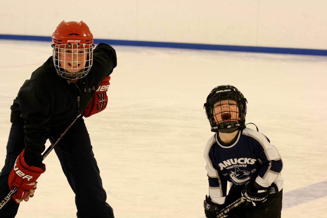 Our Christmas 🎅🏻 🎄camp is filling! Busy kids are Happy kids! 🏒<a href="/PMArenaComplex/">Pitt Meadows Arena</a>