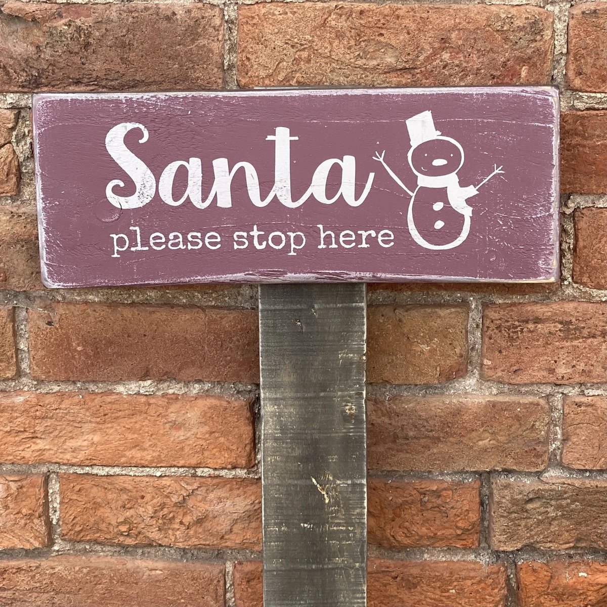 Christmas Market In-Store at MCA This Weekend 🎄Rachael's Treats, ABH Racing, Maz Arty, The Imperfect Wood Co and Big Bobble Hats - mailchi.mp/mcaleicester/c…