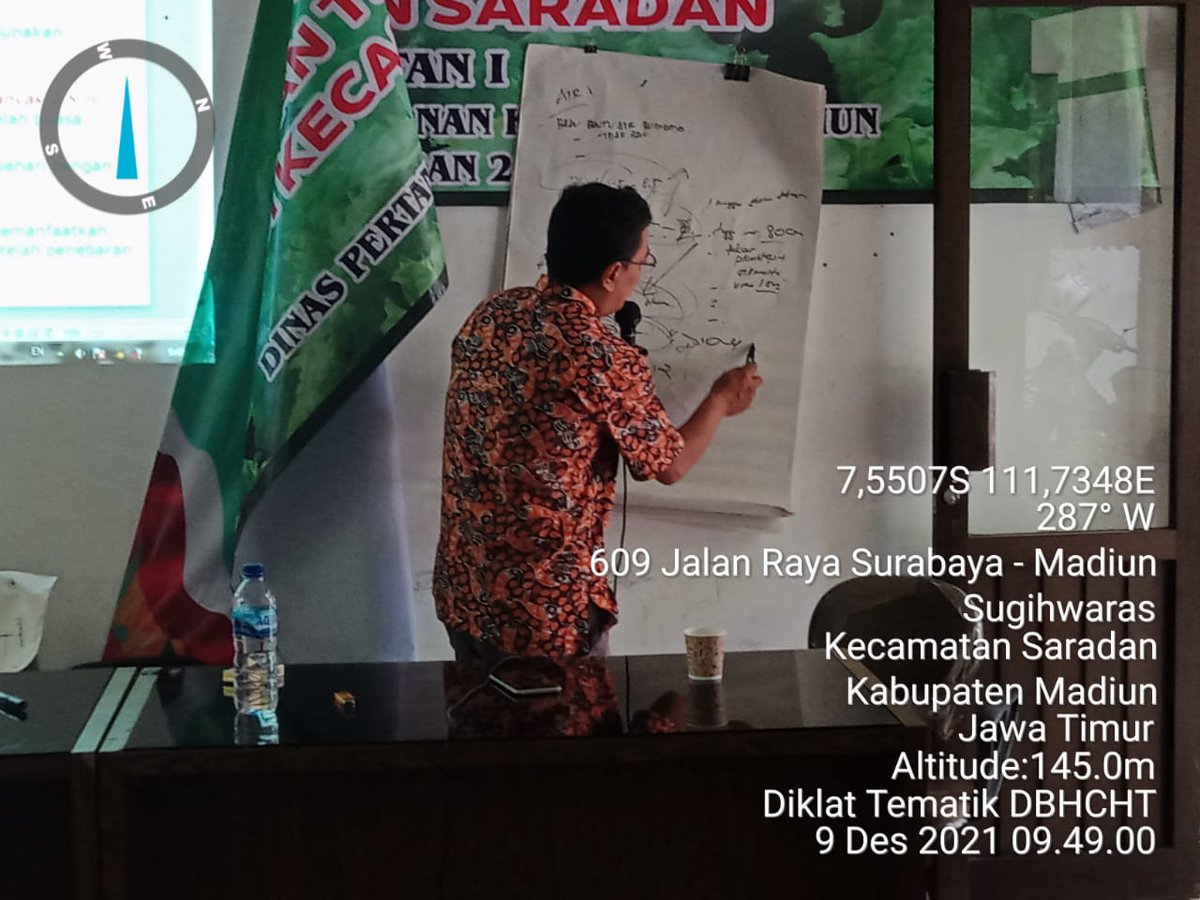 Susiloanto5's tweet photo. Kamis, 9/12,Susilo luhkan kab.madiun, narasumber dalam bimtek tematik budidaya ikan kegiatan DBHCT bagi petani tembakau di kec.saradan,pemanfaatan lahan/pekarangan,budidayaikan #GiatLuhkansatminkalbwi #luhlapor #Madiun @puslatluhkp
@brsdm_kp @bppp_banyuwangi https://t.co/L5sPrihn0R