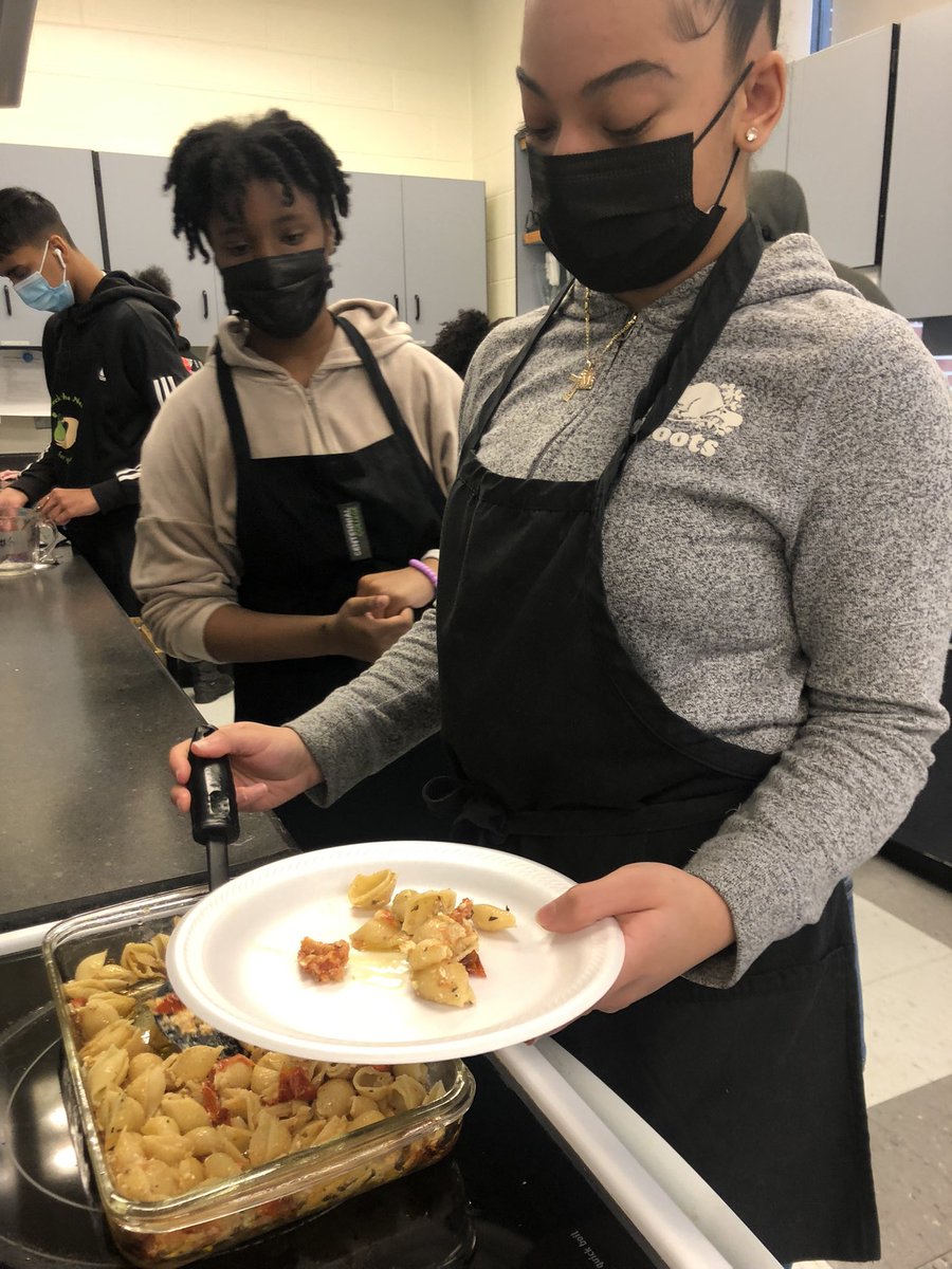 WHCI_FS's tweet photo. If you know, you know. #viralpasta #bakedfeta #italian #tiktok https://t.co/5oxQZ5TXTg