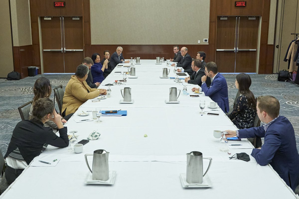 Très honorée d’avoir été élue présidente du Caucus des grandes villes de <a href="/UMQuebec/">Union des municipalités du Québec (UMQ)</a> par mes collègues!

Je défendrai avec conviction les besoins et aspirations des grandes villes du QC, notamment en matière d’habitation, de sécurité, de mobilité et de transition écologique #polmtl