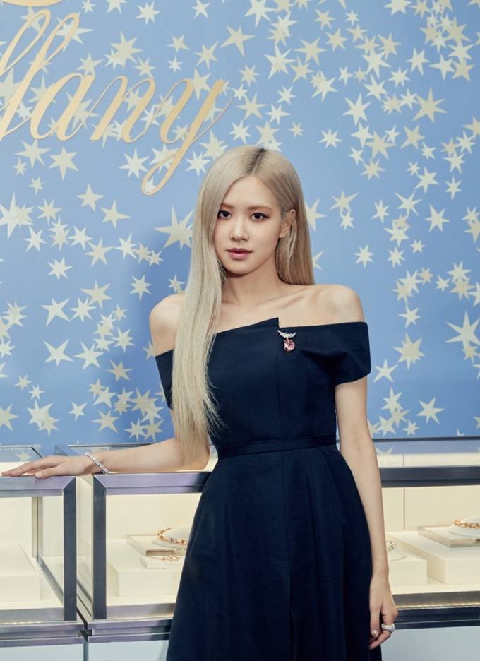 Roseannesfan's tweet photo. I vote #MAMAVOTE #rosé https://t.co/KMbUFroSRr