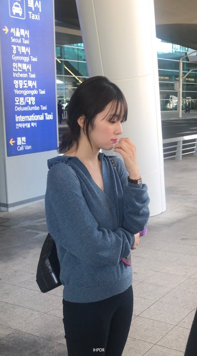 เจ้าเชื่อเรื่องไอรีนกล้องสดบ่ ?