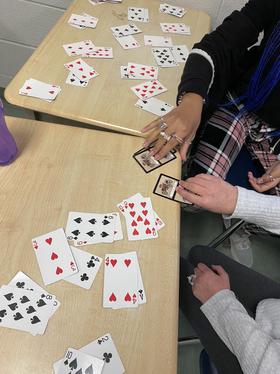TrudeauKate's tweet photo. It’s #MathgameFriday!! Multiplication War is a bit! https://t.co/ndTIuocbzr