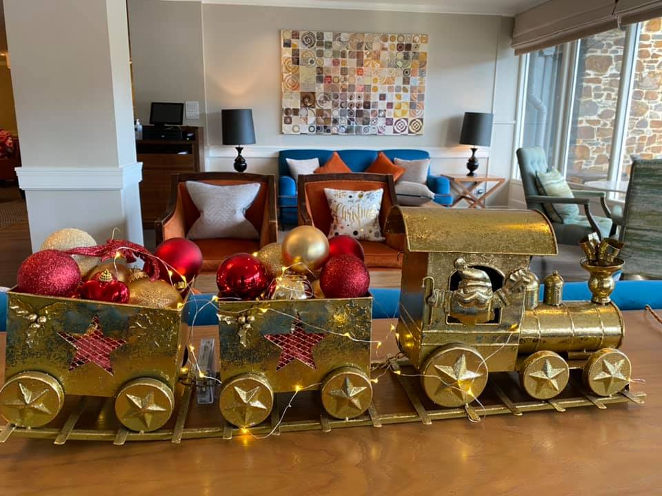 Steaming ahead into the weekend... #Christmas2021 #weekendvibes #WINTER