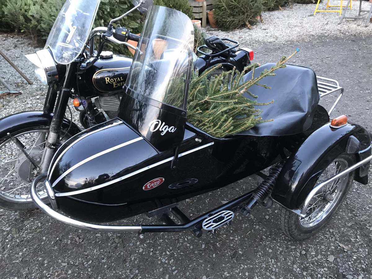 Getting ready for the children’s hospice south west Santa run on Saturday <a href="/CHSW/">Children's HospiceSW</a> #barnstaple #devon