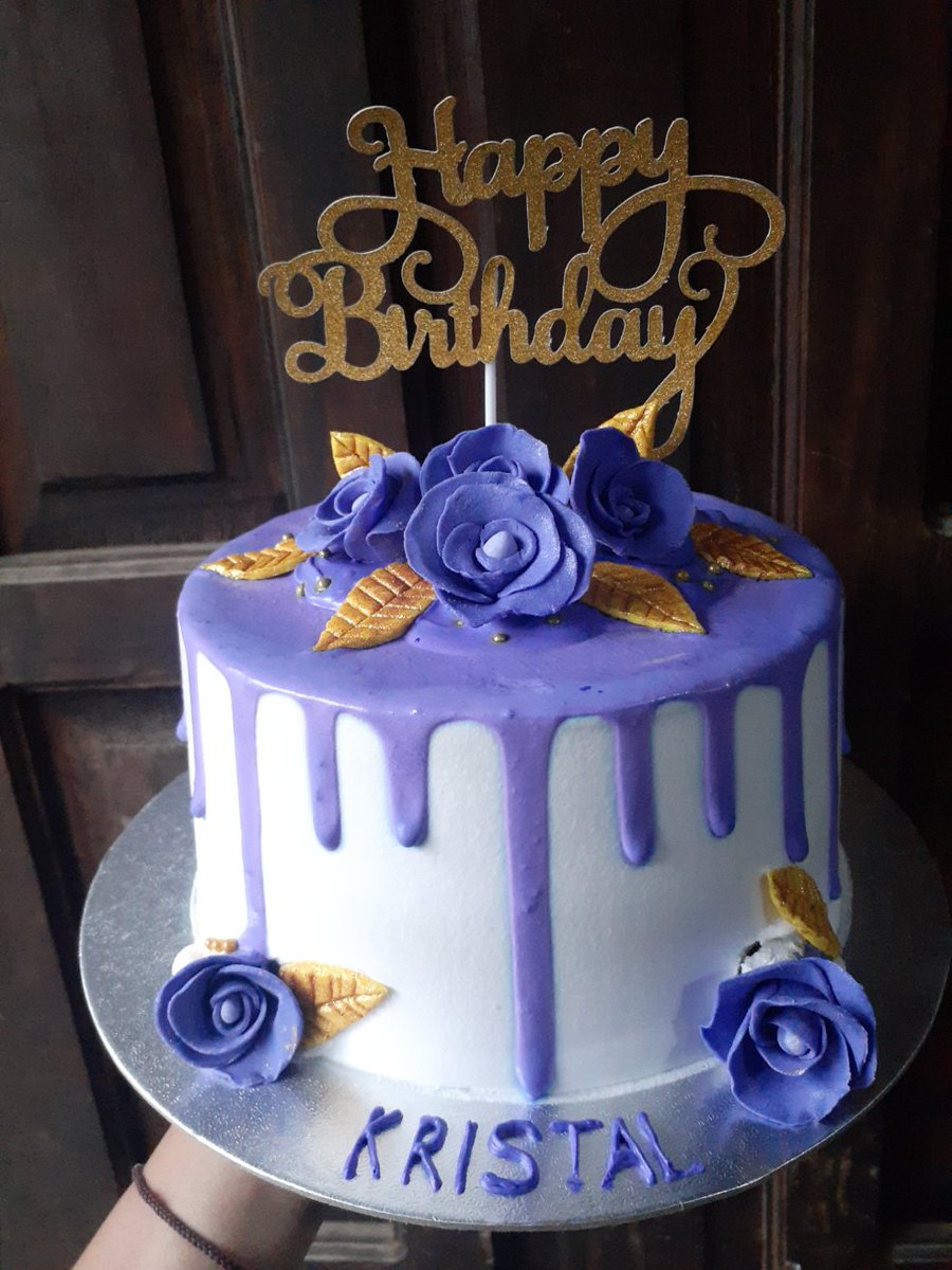 stanralphgail1's tweet photo. Before this day ends, I would like to thank my dear MDs @iyazhel @BraceletNgRG @jenskiii @beeaa87 for giving me this cake!!! Grabe unexpected. Dabest kayo!!! Love you so much mga sis ❤❤ and happy motmot to us mwaaa https://t.co/MmltnVBgjb