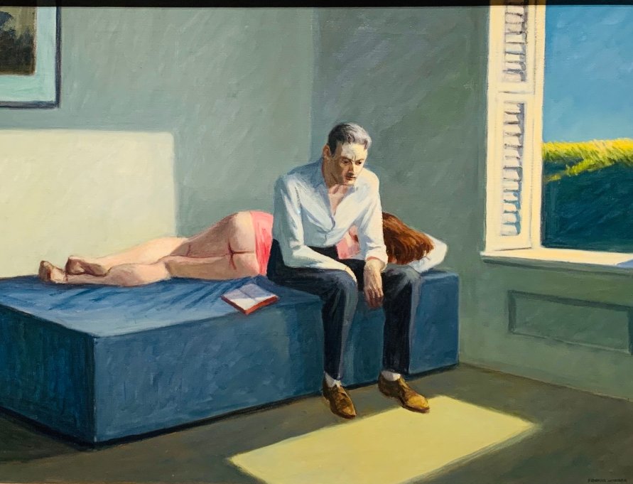 Felsefeye Yolculuk (1959)
Edward Hopper

Yatakta oturur halde düşüncelere dalmış bir figür görmekteyiz. Artık ne cinsel arzular ne kültürel fayda  ne de dışarıdaki manzara ilgisini çekmiyor. Öznesini nesnelerden soyutlayarak elde ettiği yalnızlıkla, varolma çabası içinde.