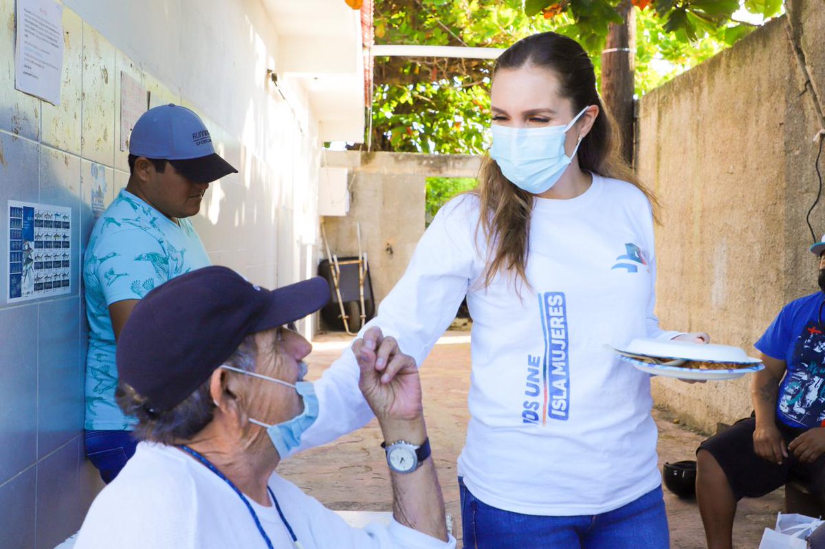 soyateneadeisla's tweet photo. Esta mañana antes de comenzar mi agenda de trabajo pasé a saludar a mis amigos pescadores de la 𝗖𝗼𝗼𝗽𝗲𝗿𝗮𝘁𝗶𝘃𝗮 𝗣𝗮𝘁𝗿𝗶𝗮 𝘆 𝗣𝗿𝗼𝗴𝗿𝗲𝘀𝗼 para desearles buena mar y buena pesca. ✌️

#CuidarAMiGente https://t.co/XWPIpN2s8W