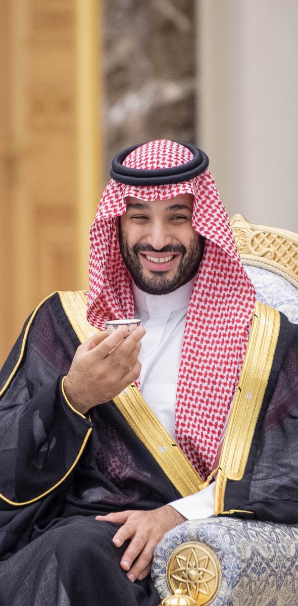 يختتم اليوم سمو #ولي_العهد الأمير #محمد_بن_سلمان جولته الخليجية عائداً إلى أرض الوطن.. 

حفظه الله في حلّه وترحاله 💚🇸🇦