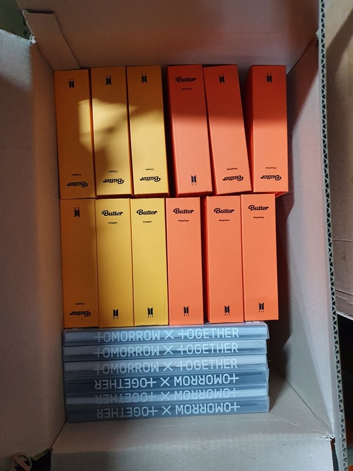Starliight_PH's tweet photo. free random album ^^ 
-like nd rt
-rt pinned post
- not onhand https://t.co/8ZKTUVRTGw