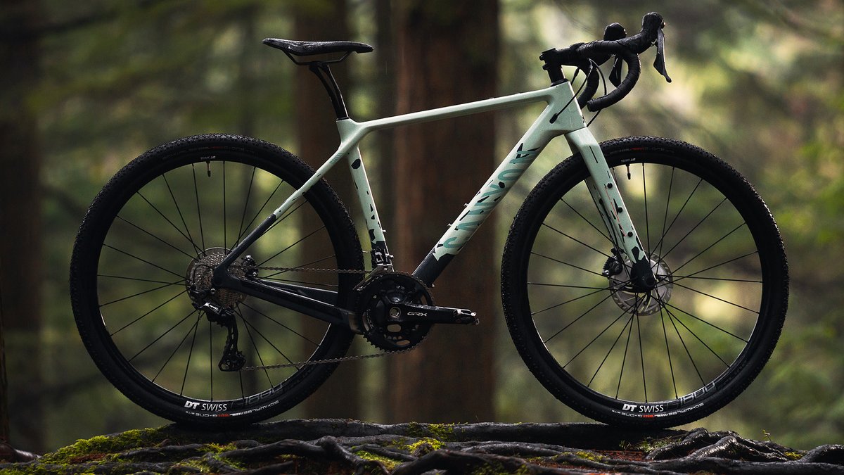 canyon_bikes's tweet photo. What was your favorite launch of 2021?
Spectral, Lux, Grizl or Ultimate – choose wisely!

📸Rupert Fowler, Markus Greber, Tal Vardi &amp; Tino Pohlmann https://t.co/M0vq1Nl5ee