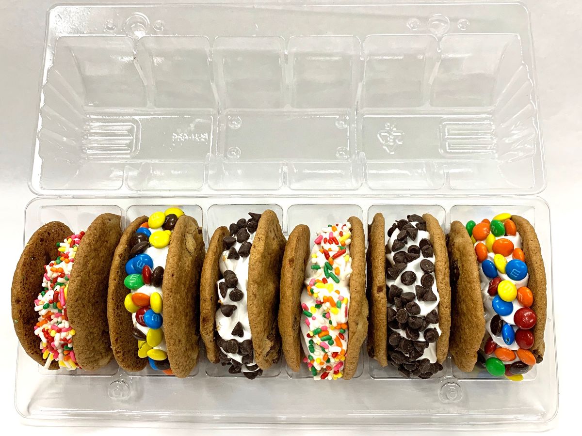 Happy 10th Birthday Jake and our Jakewiches! - mailchi.mp/jomartchocolat…