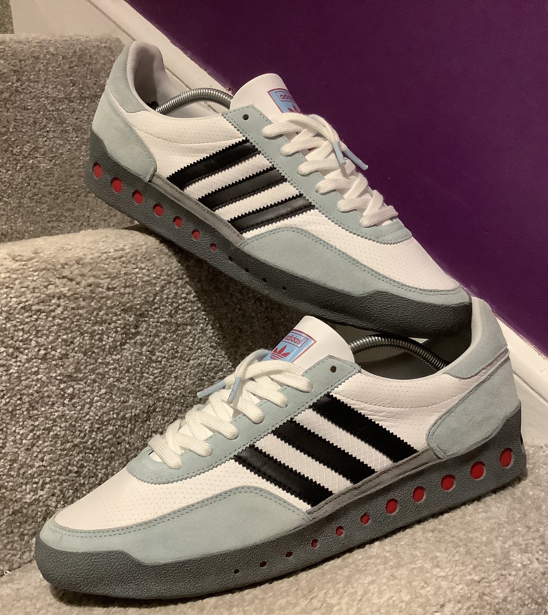 rogerpluck on X Another clean up done After before pics of a nice pair of 2009 PT 70 s ShareYourStripes adidas adifamily https t gKfhPlpV2O X