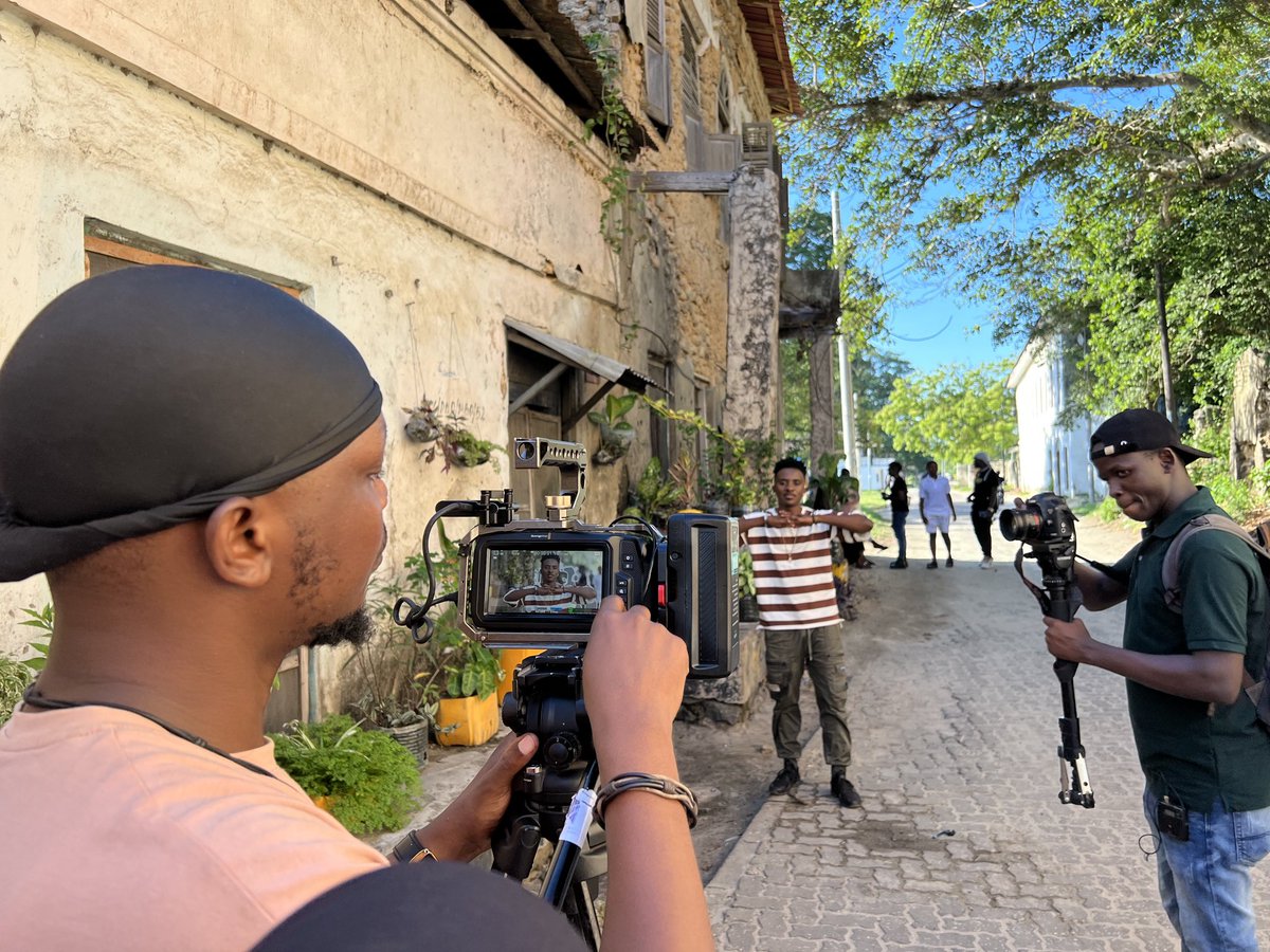urithiwetutz's tweet photo. Stay tuned; a recently formed Cultural Heritage Artists Network in Eastern Africa #CHANEA will produce a joint song to promote #heritage in the region. @BritishArts @univofstandrews fund this initiative by @IchumbakiE & @dickybates2 https://t.co/26isfyX9ji