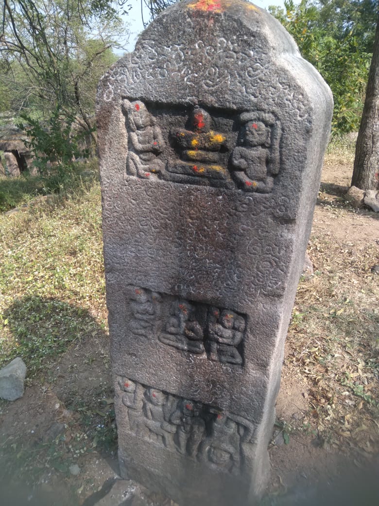 AyyangarBksr's tweet photo. •ASI had the information of a #inscription from Mr.Shankara reddy, found at #Basar nearer to #saraswati Devi #temple #Bainsa mandal #Adilabad dist., (new district #Nirmal), is yet to be deciphered. https://t.co/daHrOeGjR6