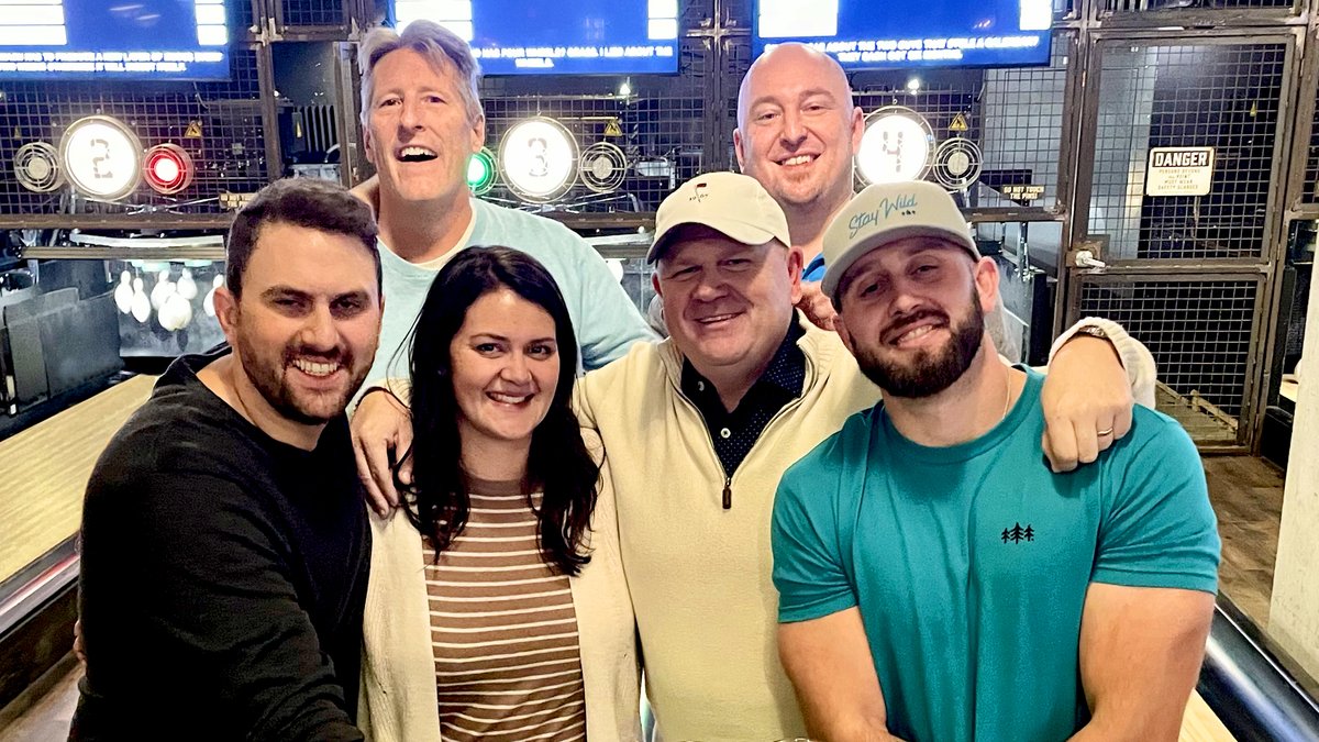 There's a time for work but there's a time for cheer.
Happy Holidays from the awesome team at ComResource!