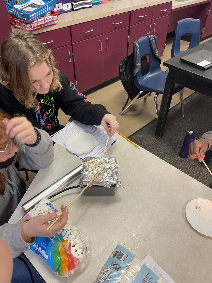 Learning about convection, conduction and radiation in science today! #gameon #cryarcats <a href="/CryarCISD/">Cryar Intermediate, Conroe ISD</a>