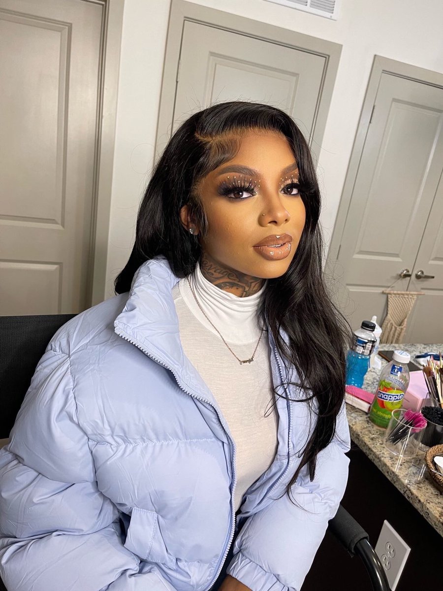 _lilvaedasavage's tweet photo. you wanna come to paradise? ✨ https://t.co/g5VkxPFngh
