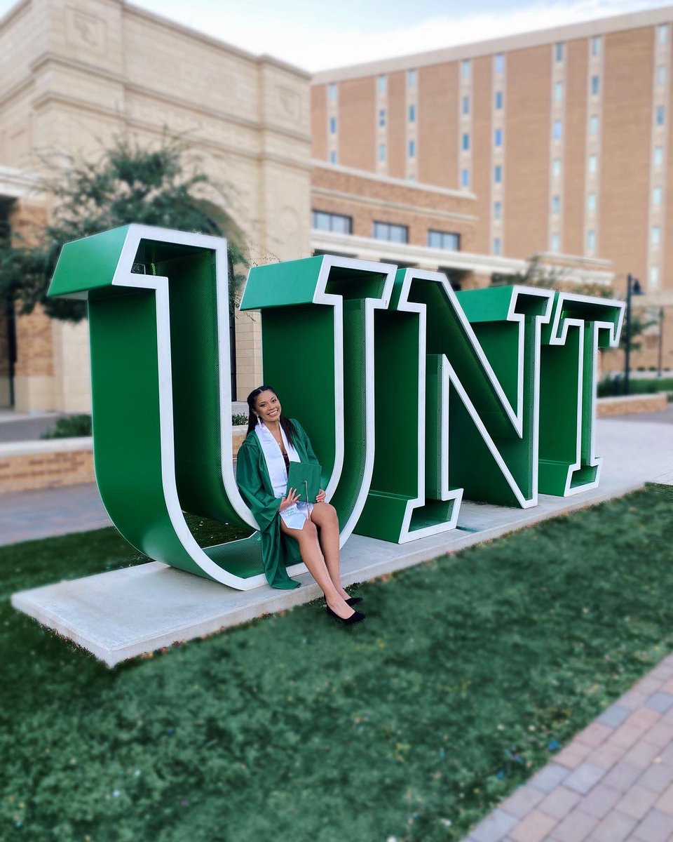 legendarysirman's tweet photo. After TWO years of college…

-Bachelor of Business in Entrepreneurship
-Bachelor of Business in Marketing
-Emerald Eagle Scholar
-Latin Honors Graduate
-First Generation Graduate
-Director of Internal Relations for EESO
-DEBT FREE
- #unt21 (love u)
-Happy.

I made it momma.🤞🏽💚 https://t.co/Dl3MjNLAYU