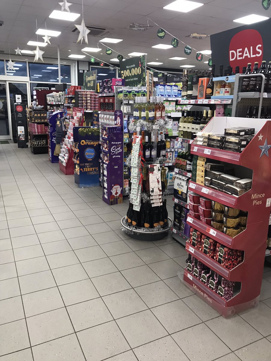 Had a great day at Coop Regent Road Store today for the December To Remember final! <a href="/AdrianD93465562/">Adrian Dunn</a> @grahamwren2 <a href="/ClaireKoziol/">Claire Koziol</a> @PaulalanDennis <a href="/mycoopfood/">Central Co-op Food</a> <a href="/CoopElaine/">Elaine Dean 🌹💚🇺🇦</a> <a href="/Annie_Anne3421/">~°Annie°~</a> @danicurwenxo <a href="/OMGaSQU1RREL/">Louise Moore</a>