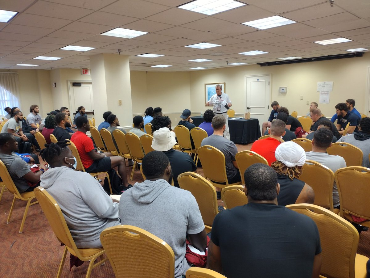 FCSBOWL's tweet image. American team meetings underway at the 2021 @FCSBOWL in Daytona Beach! #FCSBowl