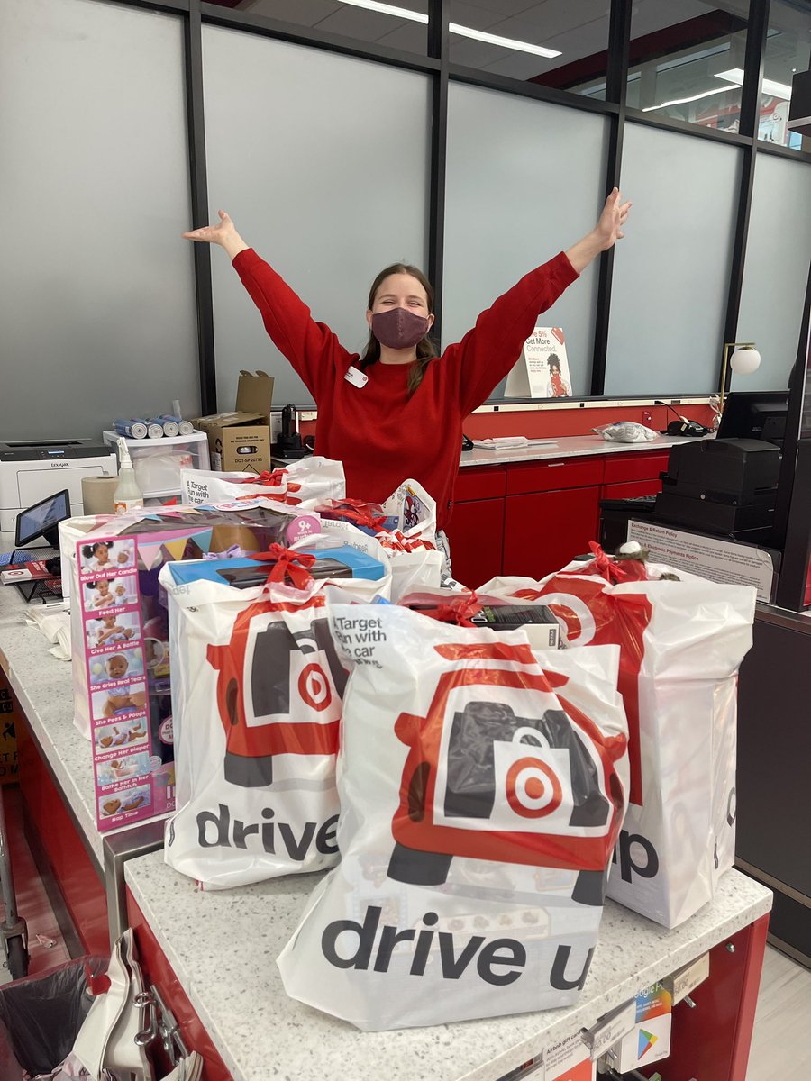 The Great Gift Together! We had so much fun donating to the Evanston holiday food, book &amp; toy drive! #worksomewhereyoulove <a href="/tonypena/">Tony Pena</a>