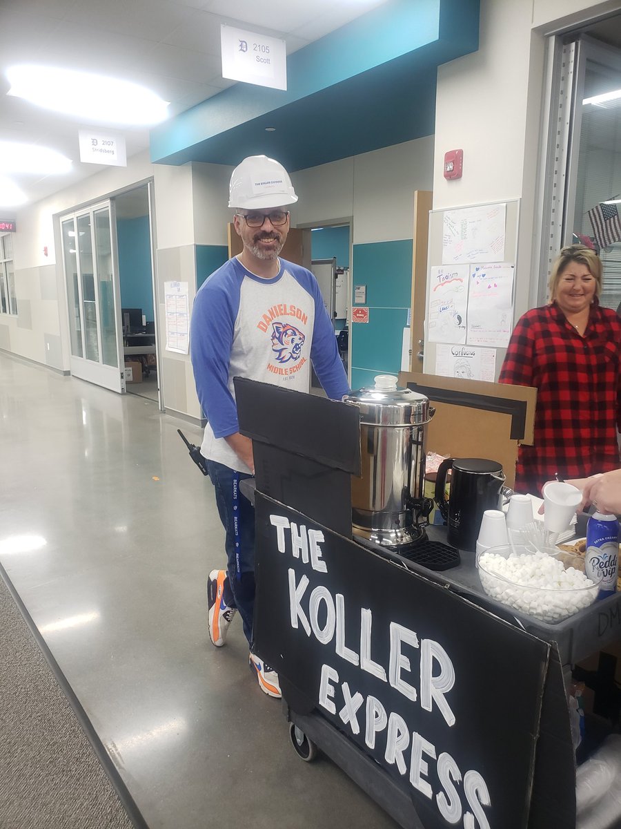 Sara Kelly tweet media