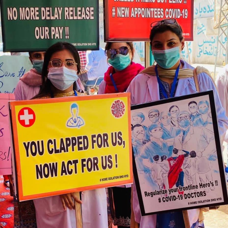 AbdulHameedMug2's tweet photo. Such attitude by Sindh Govt will create panic among doctors &amp; staff hired on 89 days in Covid pandemic.
We believe in non violence policy &amp; will remain peaceful while having March towards CM house On Monday.
#RegularizeCovidDoctorsSindh 
@BBhuttoZardari @AzraPechuho @SaeedGhani1 https://t.co/SnLquM01SJ