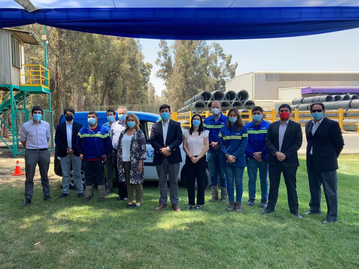 fjlopezd's tweet photo. El lanzamiento de esta nueva convocatoria del #SelloEE lo realizamos en la empresa de acero AZA, quienes tiene Sello de Oro de Eficiencia Energética tras implementar distintas iniciativas de gestión de energía en sus procesos. https://t.co/lM9rsYBMz2