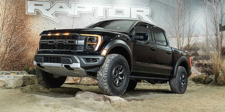 ThigpenFord's tweet photo. PREDICTION: 8 Things To Expect From The 2022 Ford F-150 Raptor | https://t.co/wMg1cScPbG https://t.co/N8AmPvZaJM