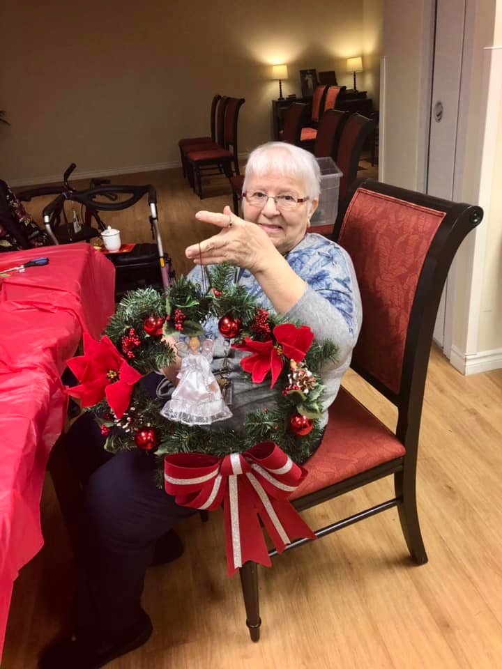 AllSeniorsCare's tweet photo. It’s the season to Sparkle ✨ and Shine. Residents made some beautiful Christmas wreaths yesterday. Thanks to our lovely volunteer Sarah who came to help us out. Nice work ladies A+
#BeaconHeights #AllSeniorsCare #ActiveSeniors https://t.co/AWIuTSR5xv