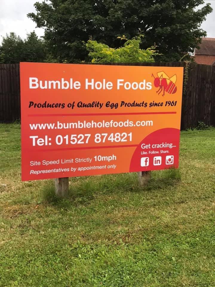 BumbleHoleFoods's tweet photo. We are delighted to announce a one off return of our egg stall for Christmas! 

This will take place on 17th Dec at B61 9HU, from 10am to 2pm

Each tray of 30 FREE RANGE eggs will cost £2.50 and 100% of your £2.50 will go to Shelter - the homeless charity. This is a win/win https://t.co/14ahSdYGbc