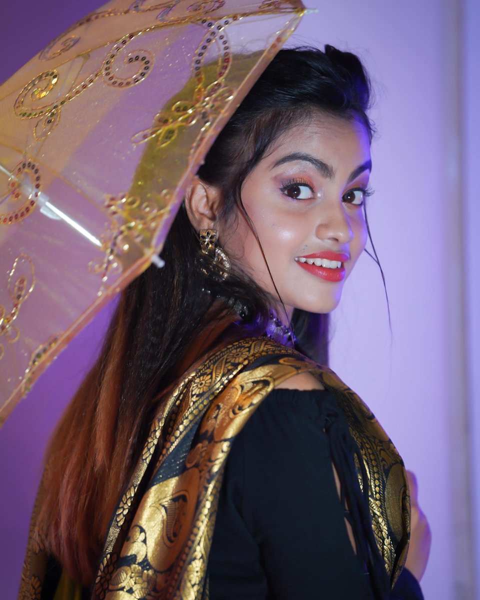 Beauty Khan tweet media