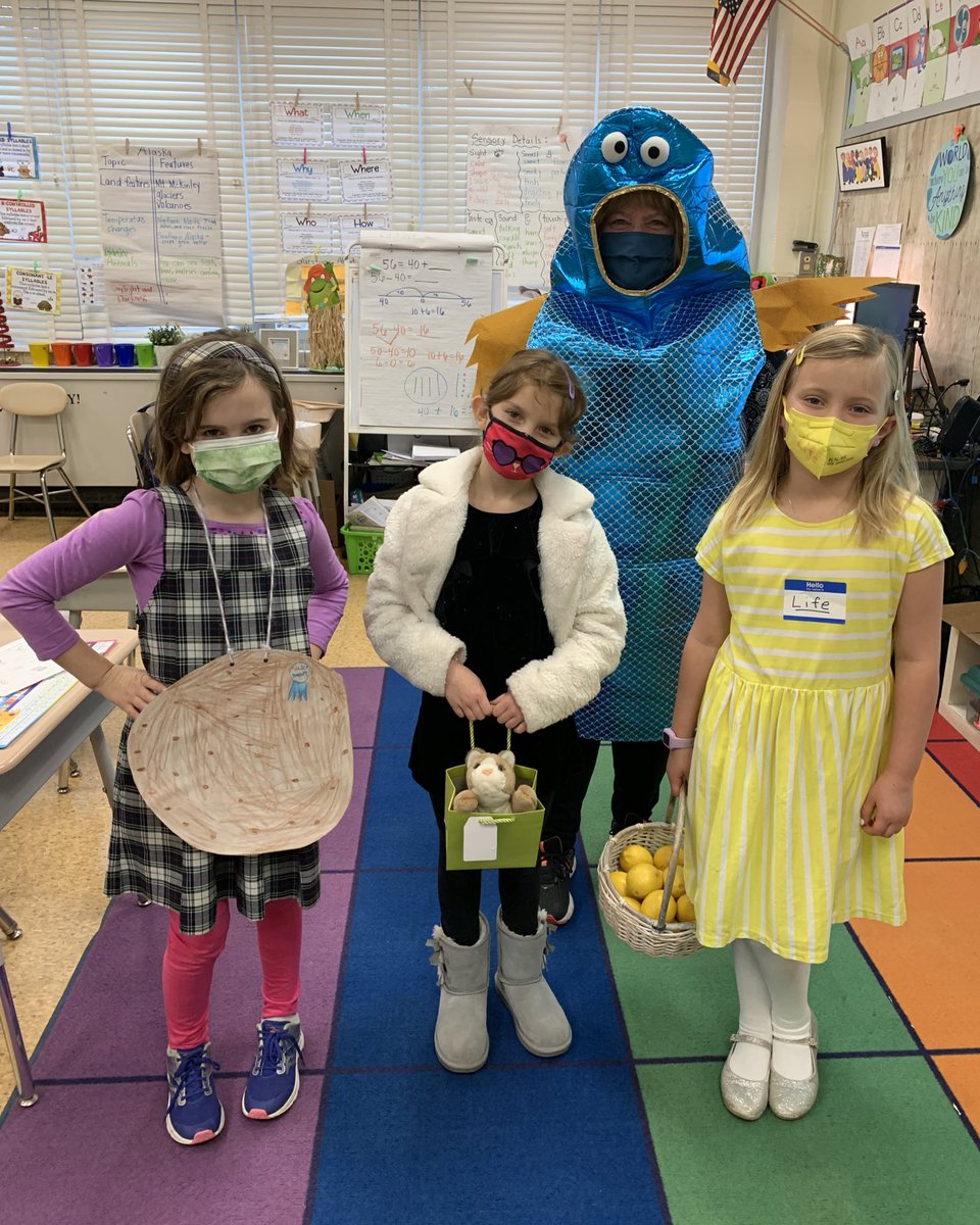 I am on “☁️ 9️⃣” 2nd grade teachers are all in on Idiom Day! <a href="/OsgoodMelinda/">Melinda Osgood</a> <a href="/BCPS_ELA/">BCPS ELA</a> <a href="/michaelshouk/">Michael Houk</a> <a href="/Bethie67/">Beth</a> <a href="/sgregorybcps/">Sharonda Gregory, Ed.D.</a>