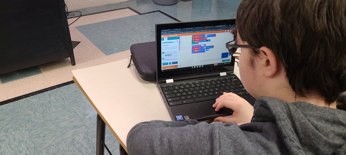 MrsTSkinnerCFA's tweet image. Coding with Grade 9 Science using Microsoft MakeCode to develop the game Shark Splash! @nltatesic #CodeWithTESIC