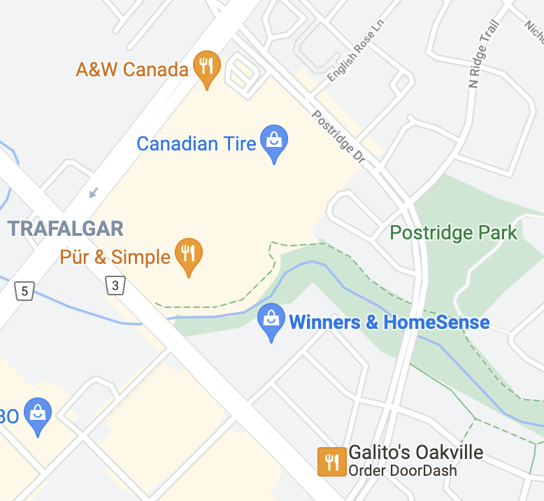 HaltonPolice's tweet photo. The HRPS has responded to the retail plaza at 2431 Trafalgar Rd. (SE corner of Trafalgar /Dundas St. E.) in Oakville for reports of a suspicious item. 

Patrons and staff have been safely evacuated from two stores.

There are no reports of any physical injuries. https://t.co/1matbtSo3Y